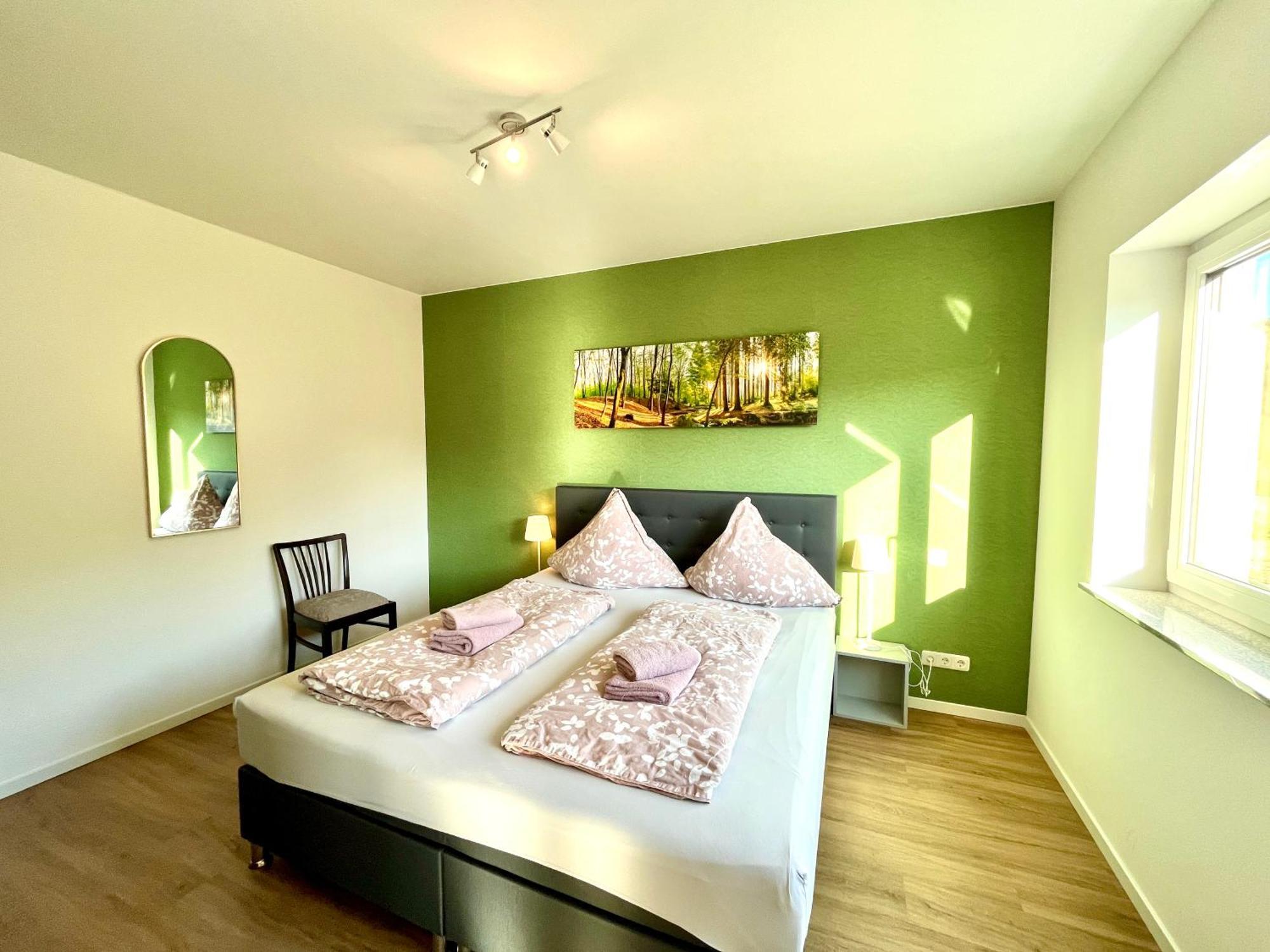Ferienwohnung Moseltraum, 1-6 Pers, Mit 3 Schlafzimmer Und Panoramabalkon Мюден Экстерьер фото