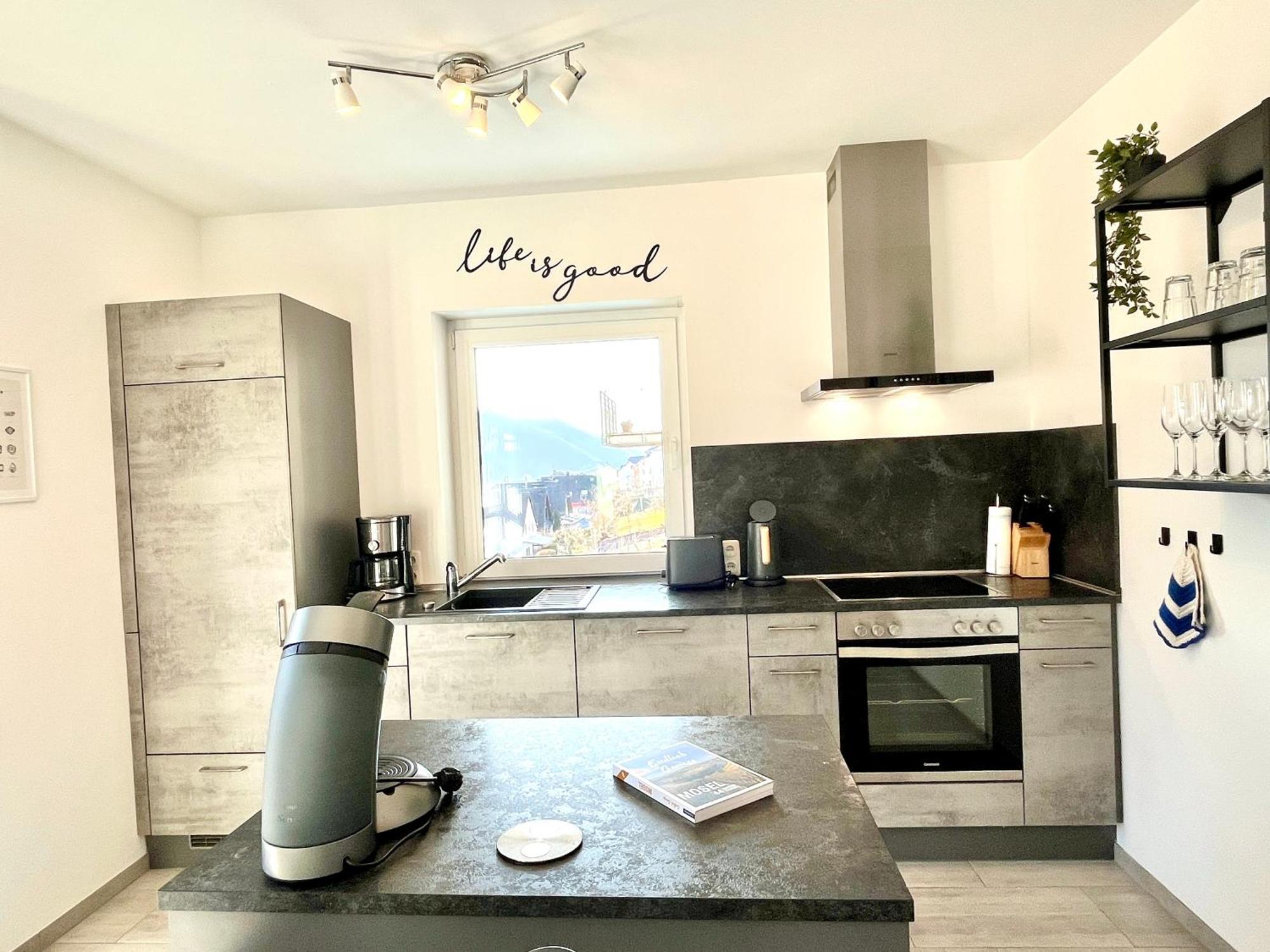 Ferienwohnung Moseltraum, 1-6 Pers, Mit 3 Schlafzimmer Und Panoramabalkon Мюден Экстерьер фото