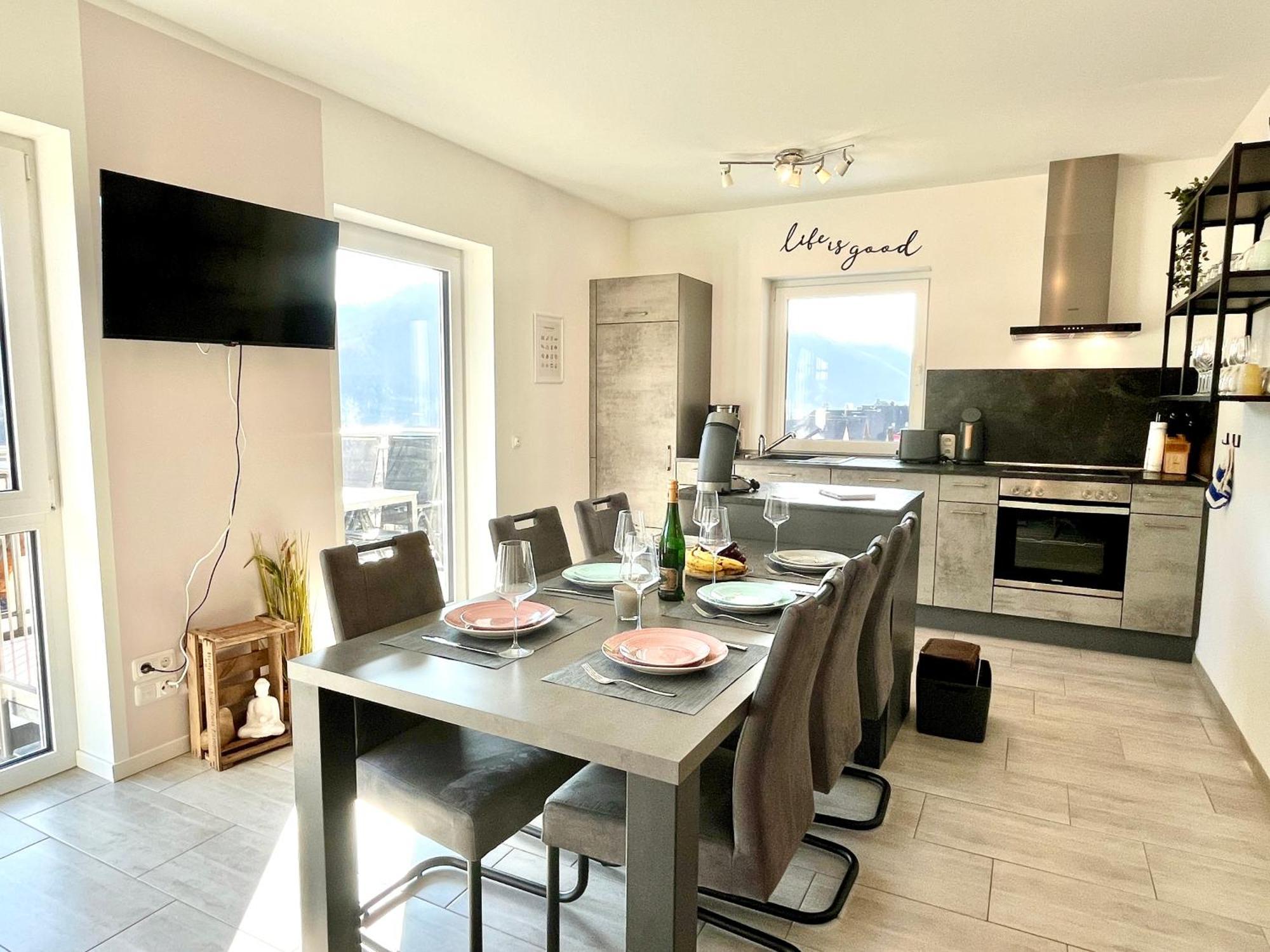 Ferienwohnung Moseltraum, 1-6 Pers, Mit 3 Schlafzimmer Und Panoramabalkon Мюден Экстерьер фото