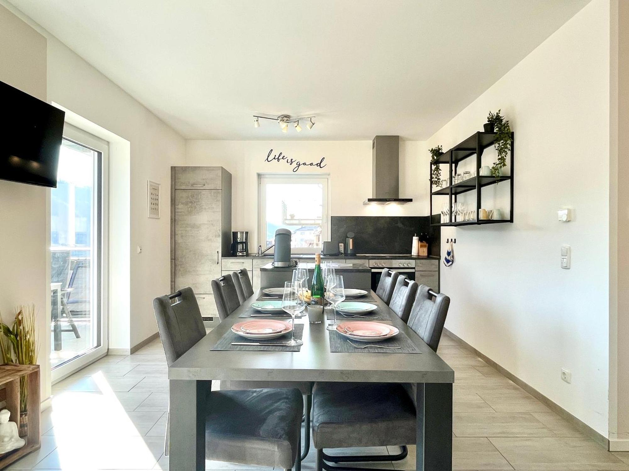 Ferienwohnung Moseltraum, 1-6 Pers, Mit 3 Schlafzimmer Und Panoramabalkon Мюден Экстерьер фото